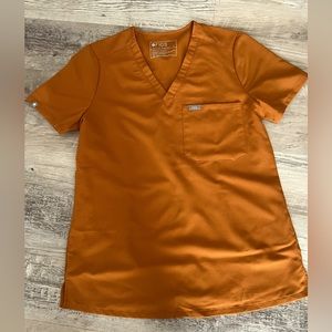 Slightly used FIGS set